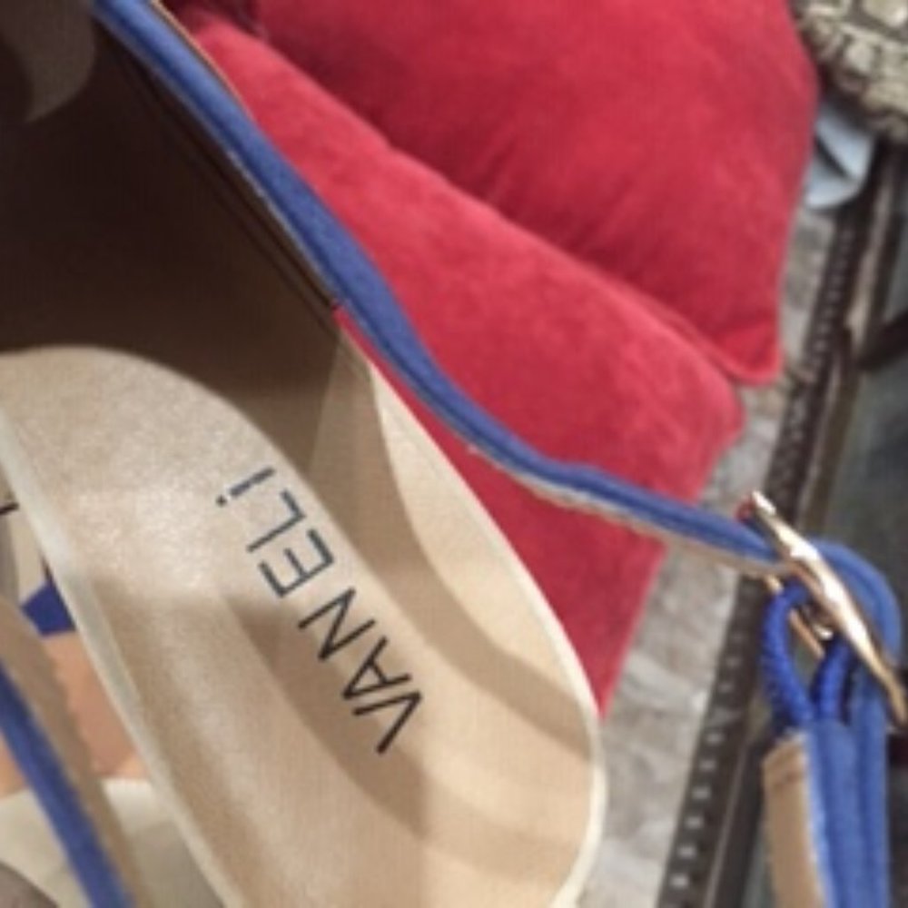 Color code Vaneli Shoes - Picture 5 of 5